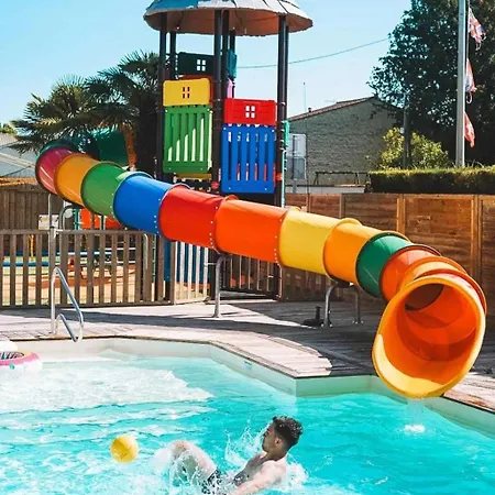 Zecamping 3 Etoiles Dog Friendly Tennis Piscine Chauffee