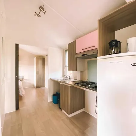 3 Etoiles - Piscine - Ccbbbf0 캠프장 Surgères