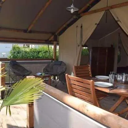 캠프장 3 Etoiles - Piscine - Ccbbbf0 *