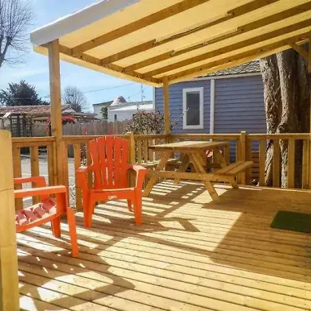 Zecamping 3 Etoiles Dog Friendly Tennis Piscine Chauffee Surgères