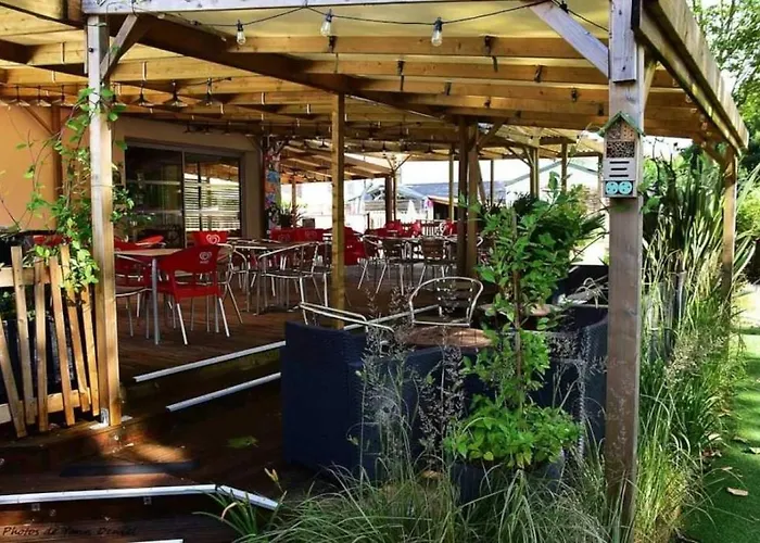 Camping 3 étoiles - Piscine - Ccbbbf0 *