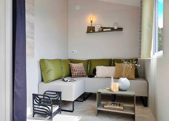 Camping 3 étoiles - Piscine - Ccbbbf0 *