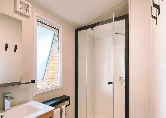 3 étoiles - Piscine - Ccbbbf0 *