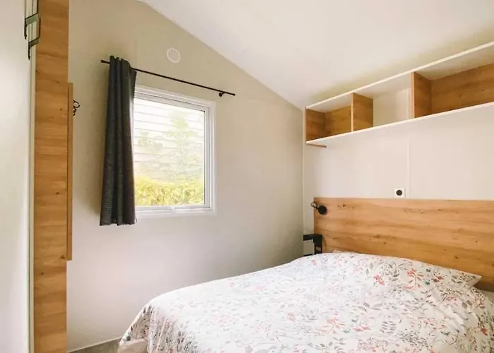 Camping 3 étoiles - Piscine - Ccbbbf0 *